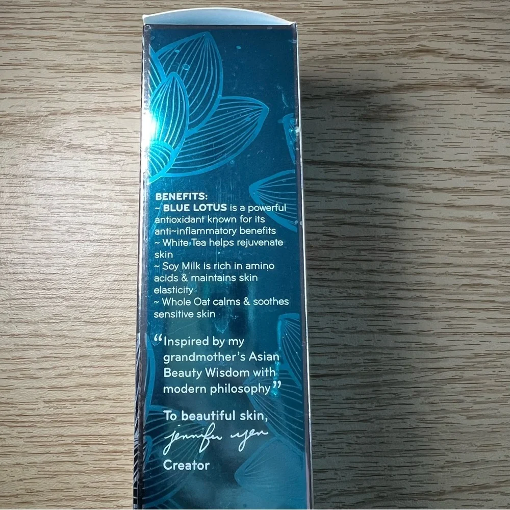 Purlisse 4~in~1 Cleansing Milk